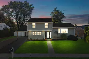 375 Winifred Dr, Totowa, NJ 07512 - Photo 1