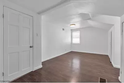 2144 Tyler St, Union Township, NJ 07083 - Photo 11