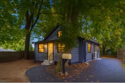 9 Anderson Pl, Mount Olive, NJ 07828 - Photo 1