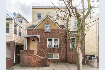 22 Nichols St, Newark, NJ 07105 - Photo 1