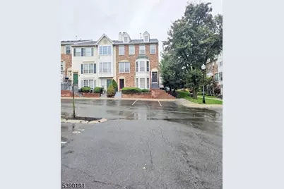 48 Howard Ct, Newark, NJ 07103 - Photo 1