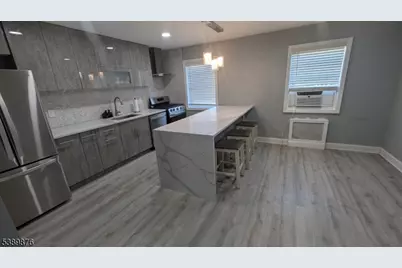 19B W Roselle Ave #B, Roselle Park, NJ 07204 - Photo 3