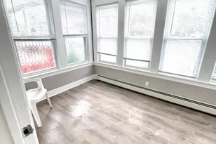 1041 Hunterdon St, Newark, NJ 07112 - Photo 5