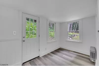 18 Ann St, Knowlton Township, NJ 07832 - Photo 15