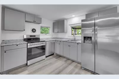 18 Ann St, Knowlton Township, NJ 07832 - Photo 9