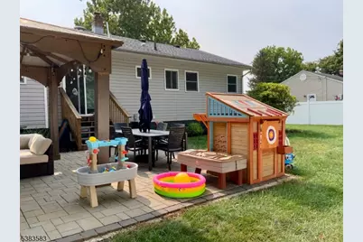 26 Winthrop Rd, Franklin Township, NJ 08873 - Photo 21