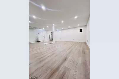 275 Valley Rd, Clark Township, NJ 07066 - Photo 9