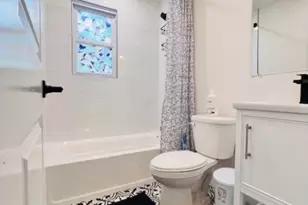 275 Valley Rd, Clark Township, NJ 07066 - Photo 5