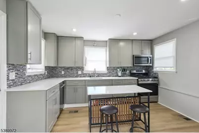 119 Wall St, Belvidere, NJ 07823 - Photo 9