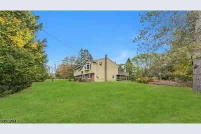 305 Wykertown Rd, Frankford Township, NJ 07461 - Photo 29