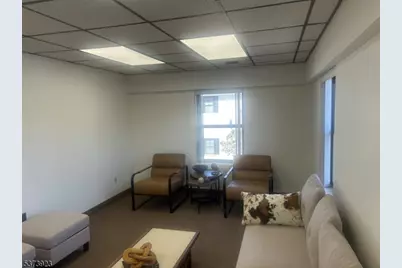 72 W End Ave, Somerville, NJ 08876 - Photo 3