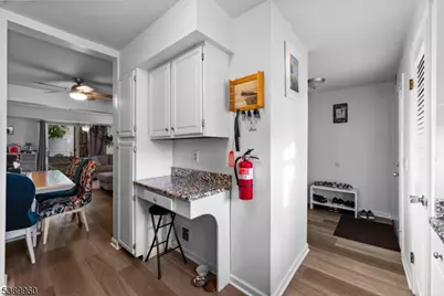 11 Kyle St, Manville, NJ 08835 - Photo 5