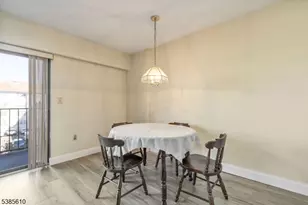 10 N Wood Ave, Linden, NJ 07036 - Photo 5