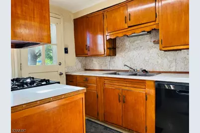 374 Raleigh Rd, Rahway, NJ 07065 - Photo 7