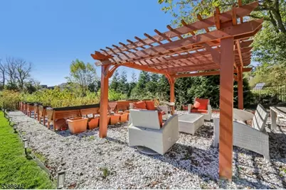 6 Northwood Dr, Franklin Lakes, NJ 07417 - Photo 33