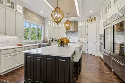 6 Northwood Dr, Franklin Lakes, NJ 07417 - Photo 13