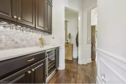 6 Northwood Dr, Franklin Lakes, NJ 07417 - Photo 17