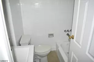 316 Hillside Ave, Hillside, NJ 07205 - Photo 7