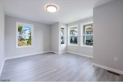 18 Sussex Ave #A, Morristown, NJ 07960 - Photo 5