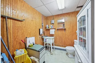 11 Leesville Ave, Woodbridge Township, NJ 07001 - Photo 15