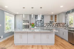 932 Saddleback Rd, Stillwater, NJ 07860 - Photo 5