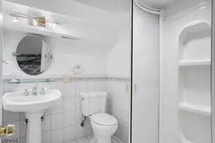 42 Nostrand Rd, Hillsborough Township, NJ 08844 - Photo 41