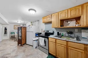 226 N 9th St, Newark, NJ 07107 - Photo 19