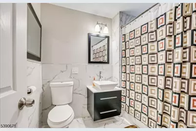 86 Mead St, Newark, NJ 07106 - Photo 5