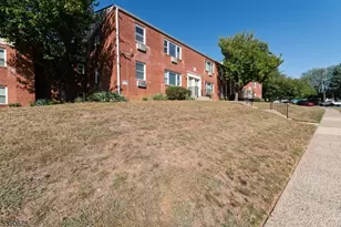 88 Fox Rd, Edison Twp., NJ 08817 - Photo 3