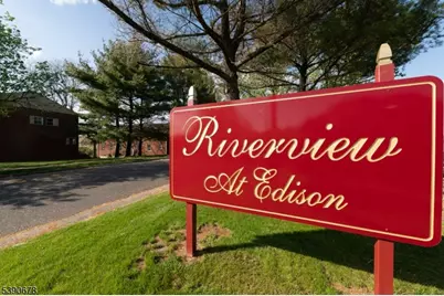 88 Fox Road #4B, Edison Twp., NJ 08817 - Photo 1