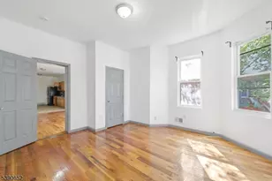 904 S 18th St, Newark, NJ 07108 - Photo 3