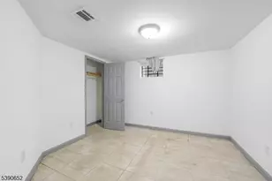 904 S 18th St, Newark, NJ 07108 - Photo 7