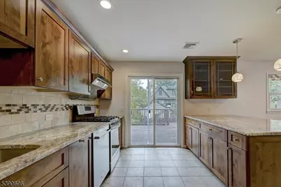 819 Ridgewood Rd, Millburn, NJ 07041 - Photo 11