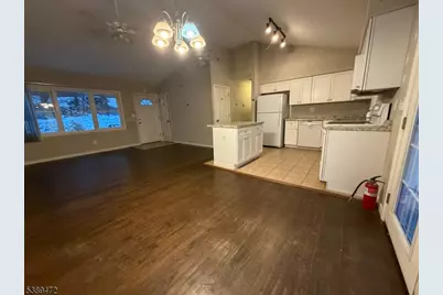 54 Summit Rd, Hamburg, NJ 07419 - Photo 7