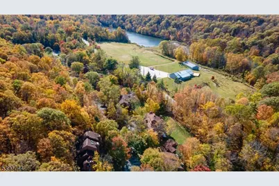 13 Village Way #E7, Vernon Twp., NJ 07462 - Photo 39