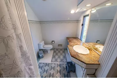 13 Village Way #E7, Vernon Twp., NJ 07462 - Photo 27