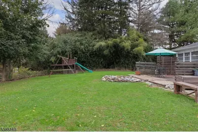 407 State Route 57 W, Washington Township, NJ 07882 - Photo 33