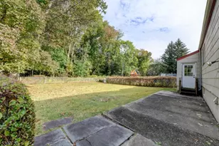 798 Pinewood Rd, Union Township, NJ 07083 - Photo 17