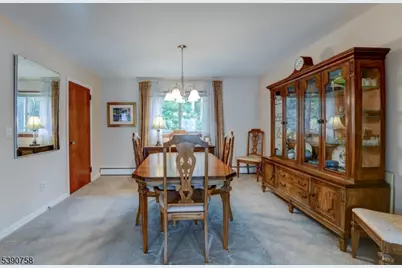 798 Pinewood Rd, Union Township, NJ 07083 - Photo 7