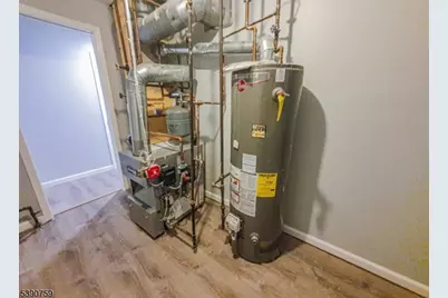 26 Aberdeen Ave, Wayne, NJ 07470 - Photo 17