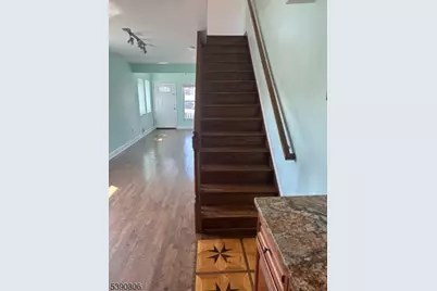 939 Meacham Ave #1, Linden, NJ 07036 - Photo 3