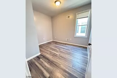 754 756S11th St #4, Newark, NJ 07103 - Photo 7