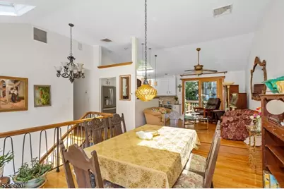 6 Mulberry Trl, Kinnelon, NJ 07405 - Photo 5