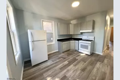 532 Grove St, Irvington, NJ 07111 - Photo 11