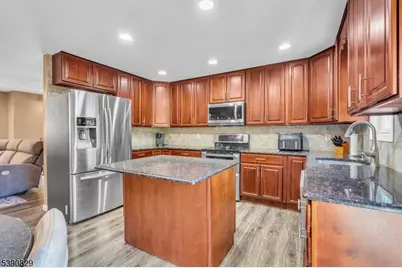 15 Henderson St, Oxford Township, NJ 07863 - Photo 5