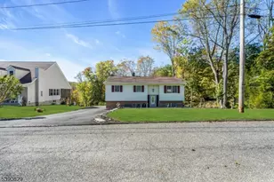 15 Henderson St, Oxford Township, NJ 07863 - Photo 47