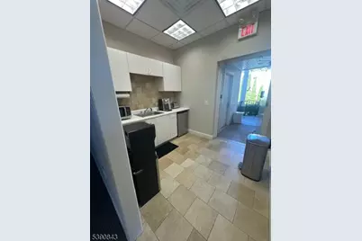 110 Rt 202, Montville Township, NJ 07045 - Photo 9