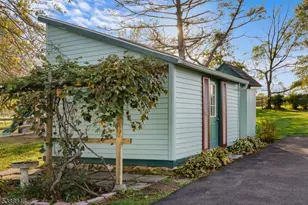 25 Old Turnpike Rd, Tewksbury Township, NJ 08858 - Photo 45