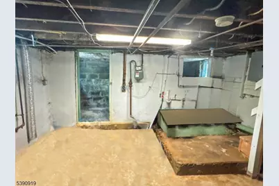 808 E 3rd St, Plainfield, NJ 07062 - Photo 11