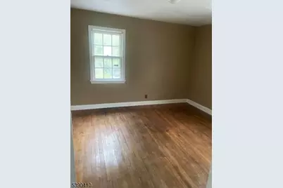 8 McGotty Pl #2, Irvington, NJ 07111 - Photo 5